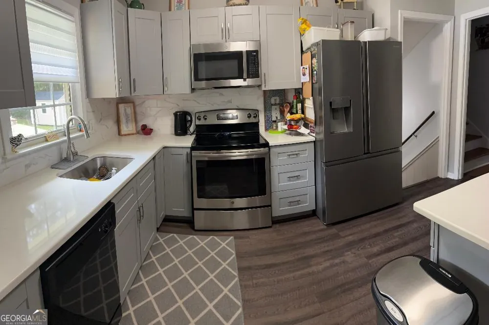 533 Breezy DR SW Marietta, GA 30064