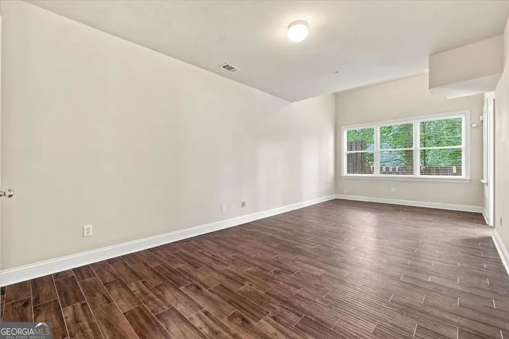 1017 Emory Parc PL Decatur, GA 30033