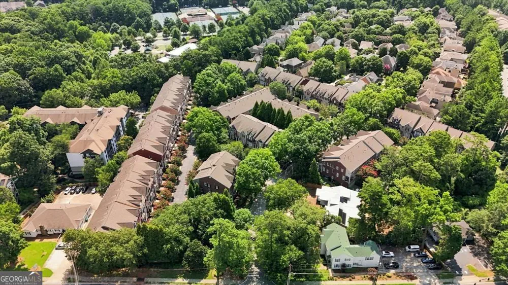1017 Emory Parc PL Decatur, GA 30033