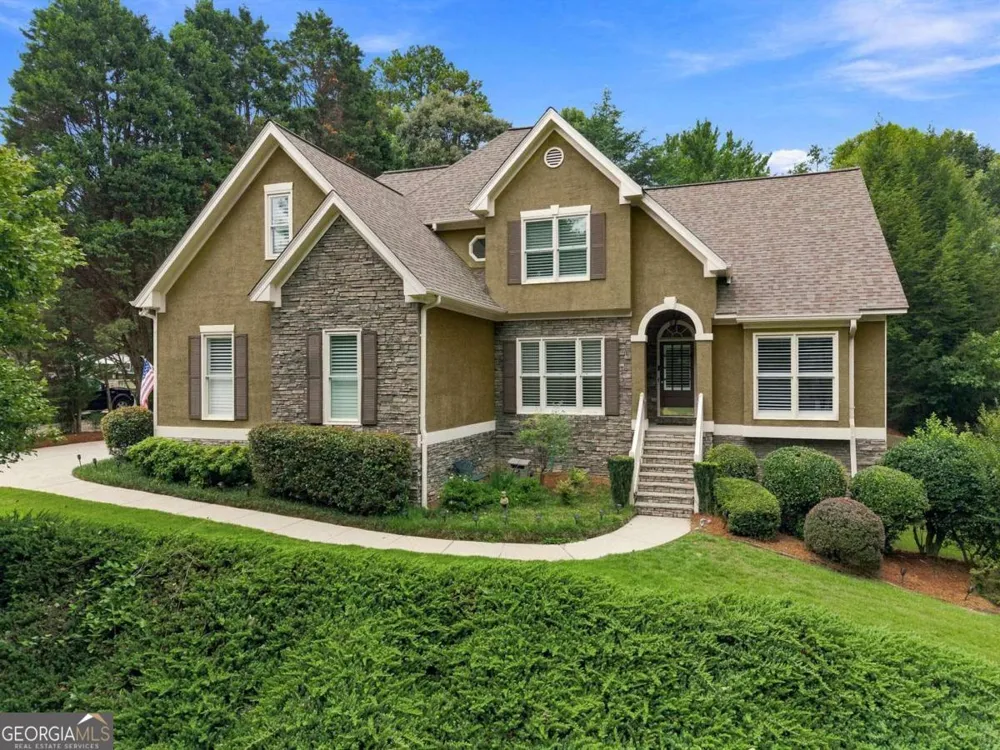 2045 Southers CIR Suwanee, GA 30024