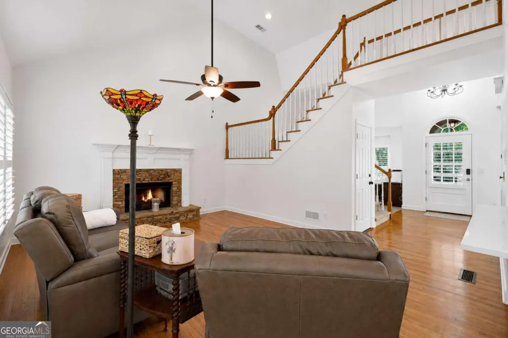 2045 Southers CIR Suwanee, GA 30024