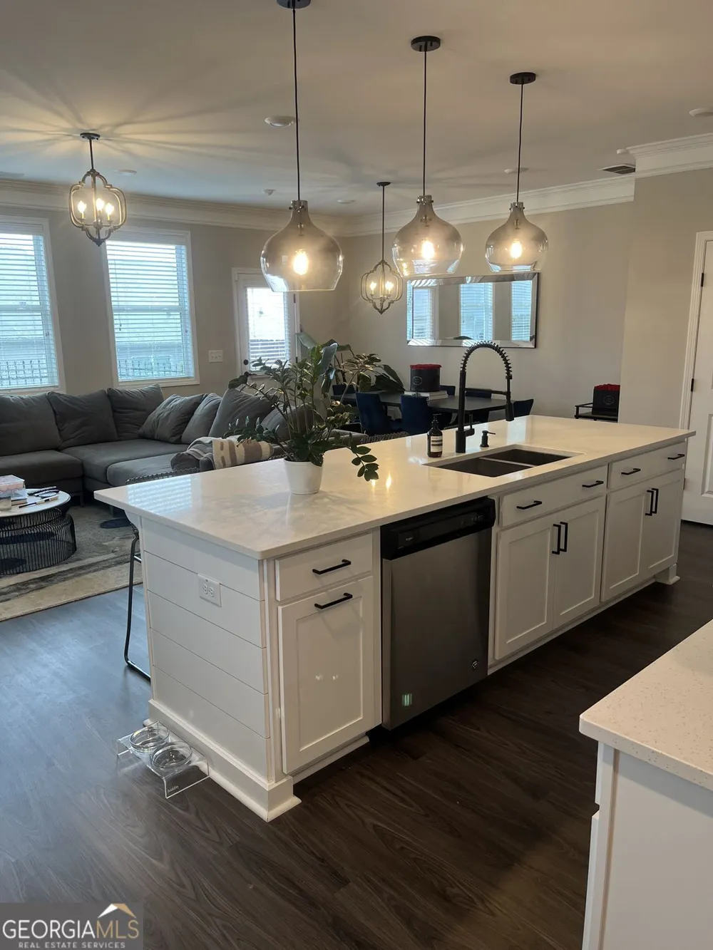 2956 Edgemont LN SW Marietta, GA 30008