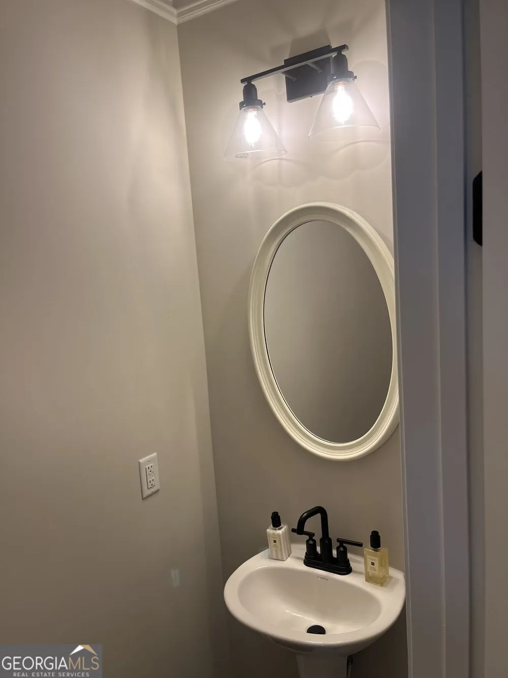 2956 Edgemont LN SW Marietta, GA 30008