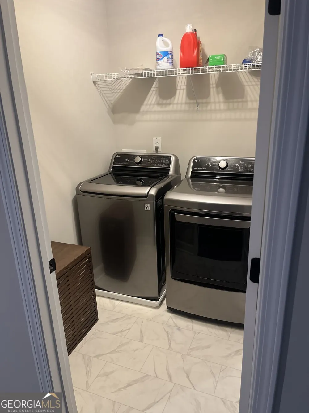 2956 Edgemont LN SW Marietta, GA 30008