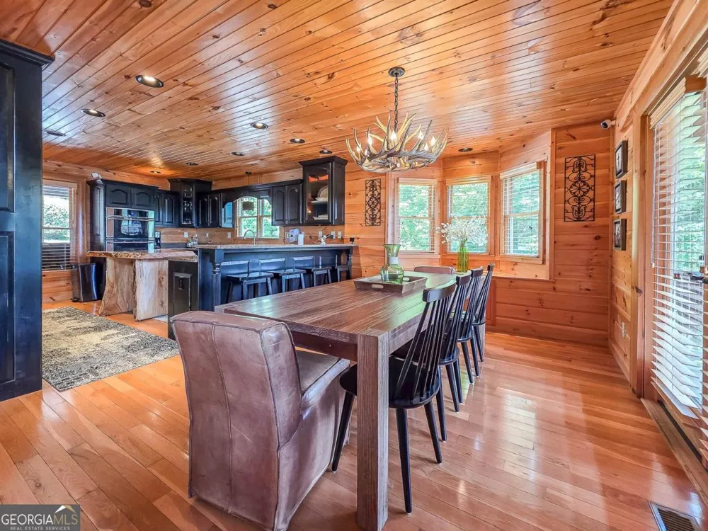 965 My Mountain RD Morganton, GA 30560
