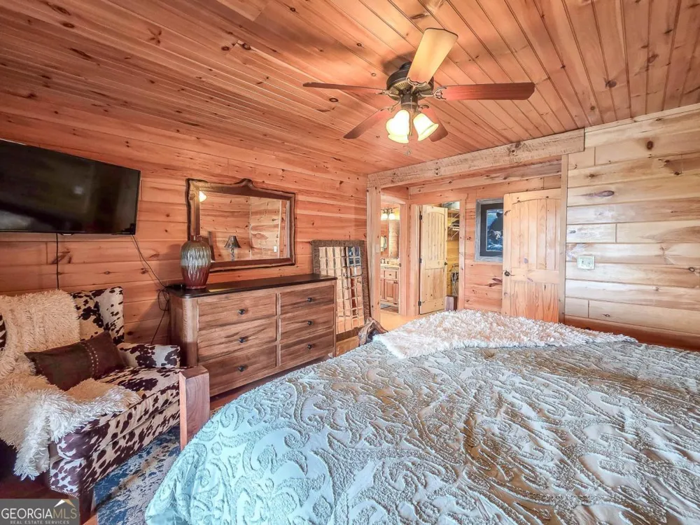 965 My Mountain RD Morganton, GA 30560