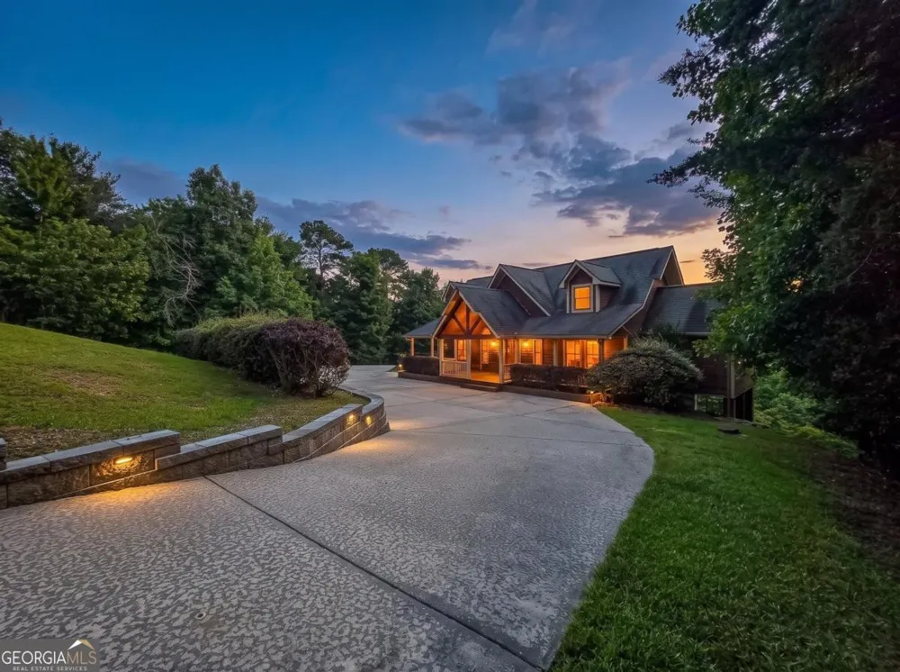 965 My Mountain RD Morganton, GA 30560