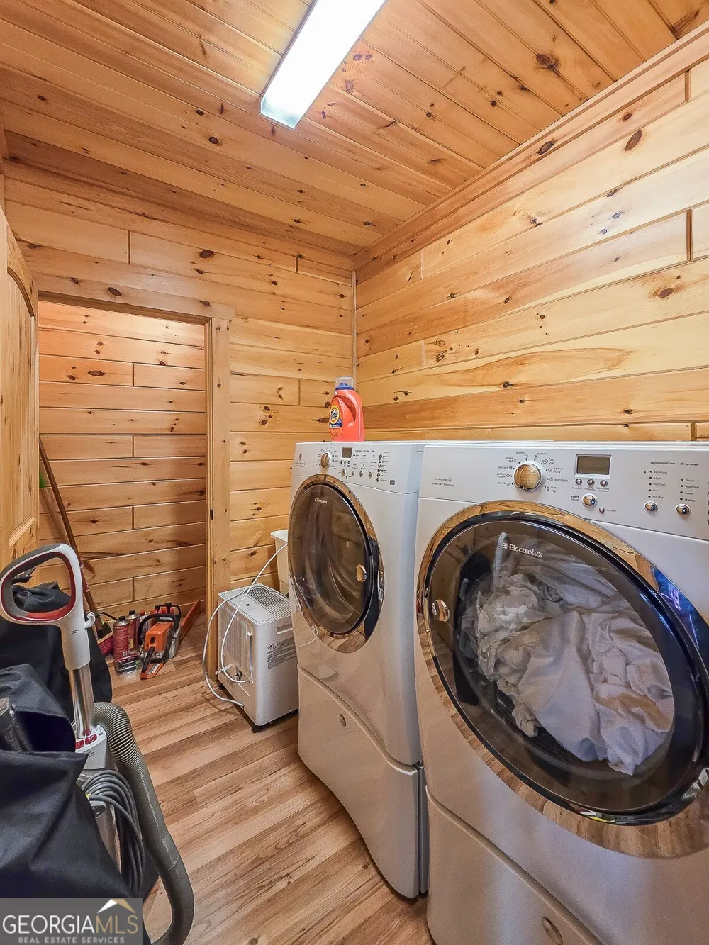 965 My Mountain RD Morganton, GA 30560