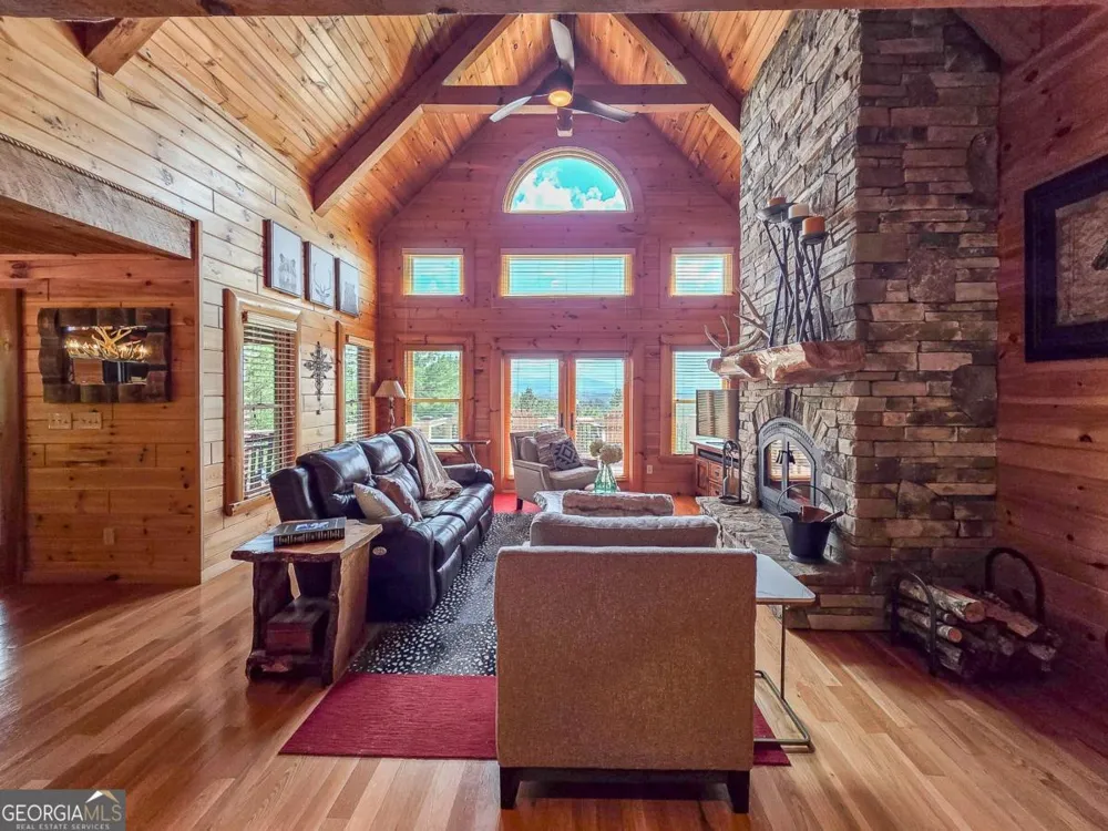 965 My Mountain RD Morganton, GA 30560