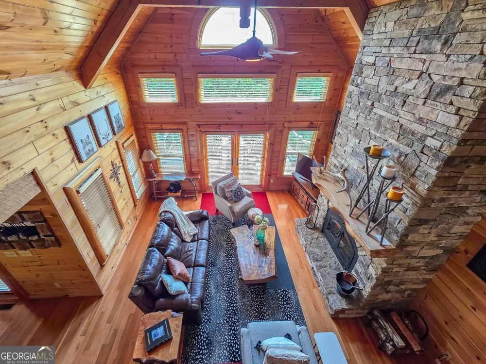 965 My Mountain RD Morganton, GA 30560