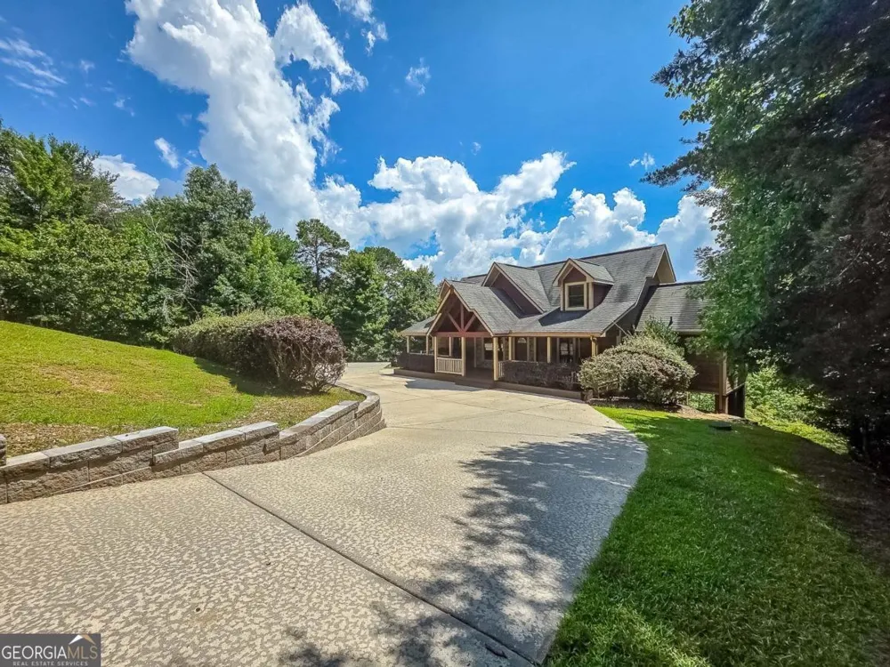 965 My Mountain RD Morganton, GA 30560