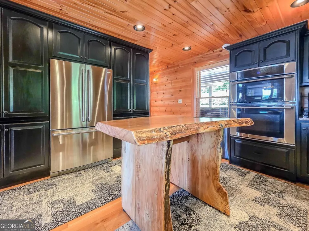 965 My Mountain RD Morganton, GA 30560
