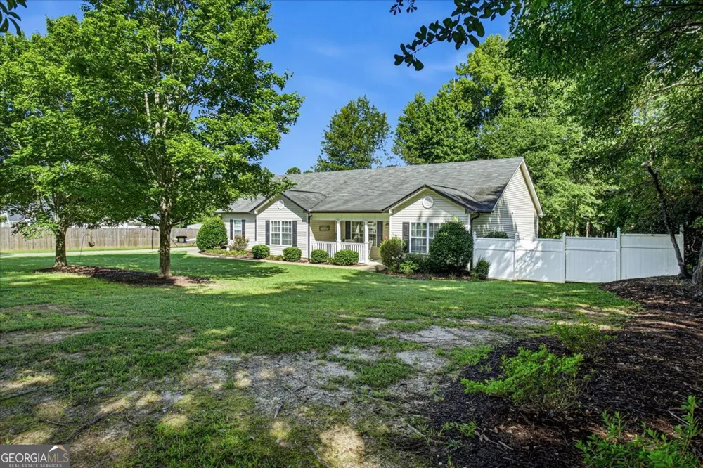 2214 S Walkers Mill RD Griffin, GA 30224