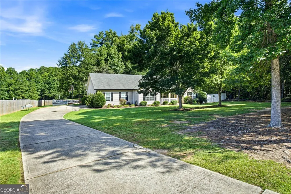 2214 S Walkers Mill RD Griffin, GA 30224