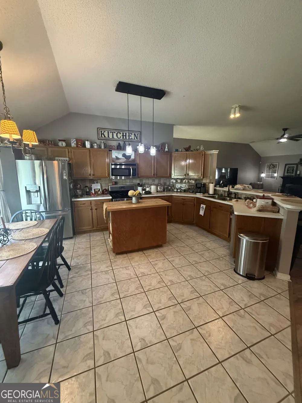 95 Firethorne DR Newnan, GA 30265