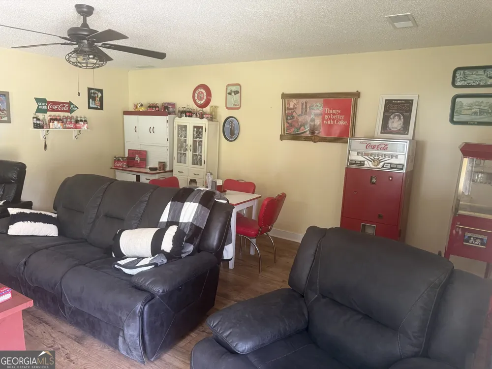 95 Firethorne DR Newnan, GA 30265