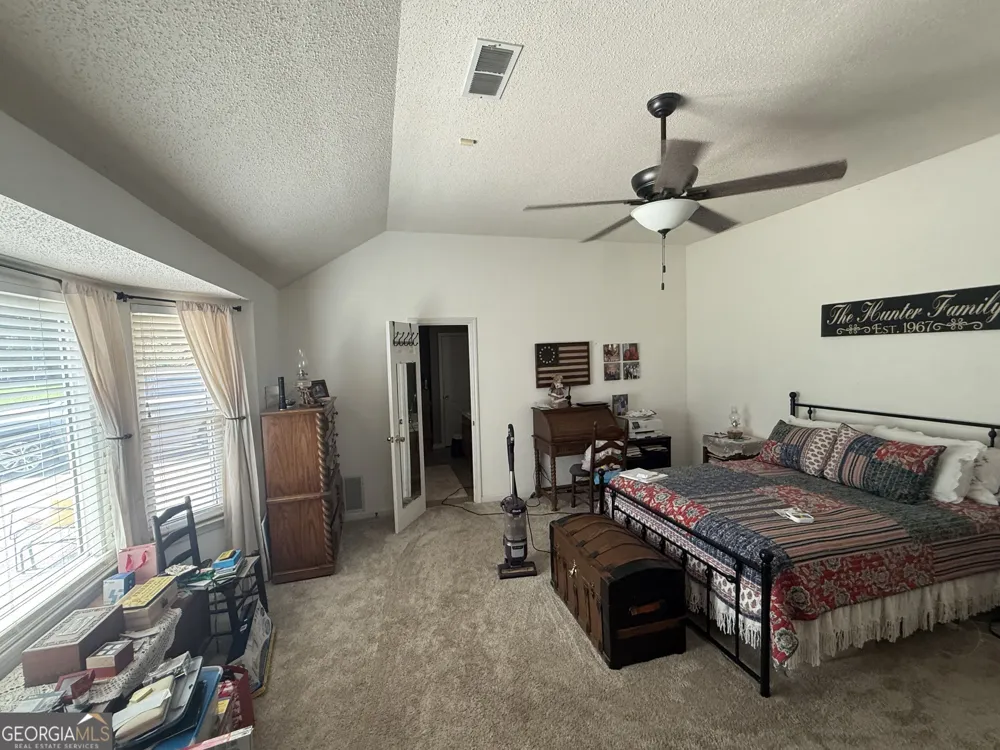 95 Firethorne DR Newnan, GA 30265