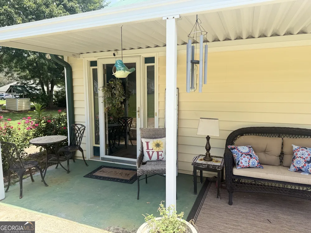 95 Firethorne DR Newnan, GA 30265