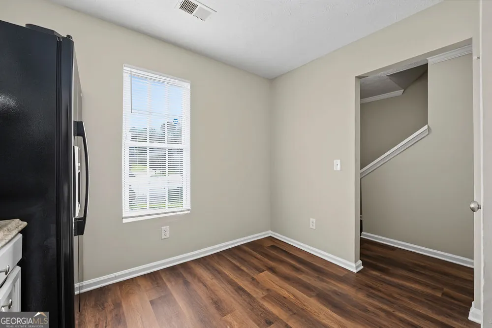 2041 Charter MNR Lithonia, GA 30058
