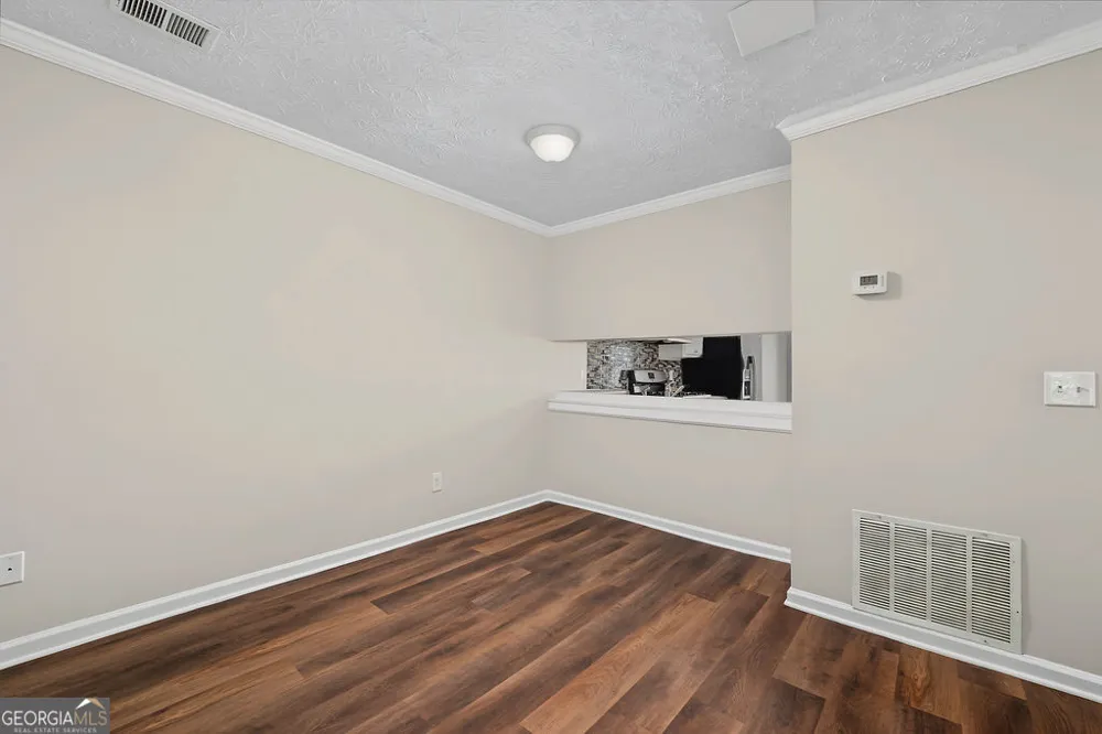2041 Charter MNR Lithonia, GA 30058