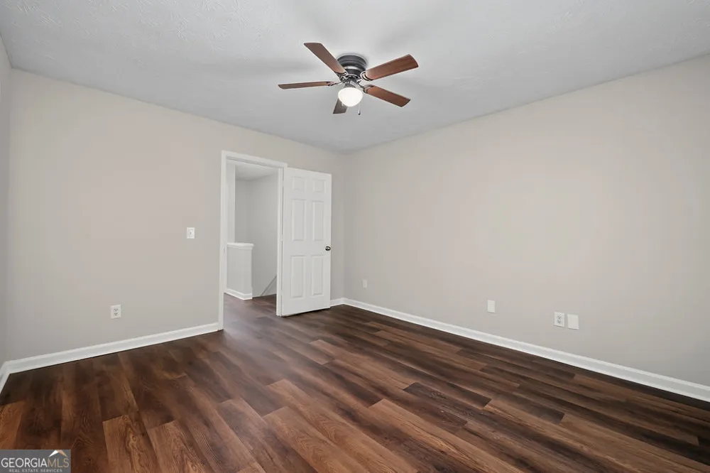 2041 Charter MNR Lithonia, GA 30058