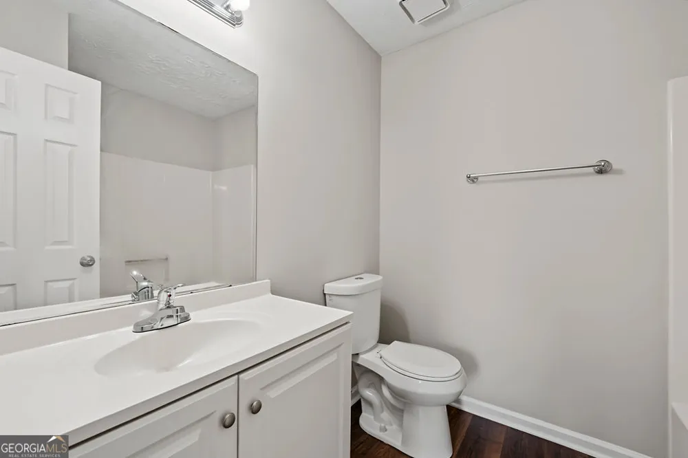 2041 Charter MNR Lithonia, GA 30058