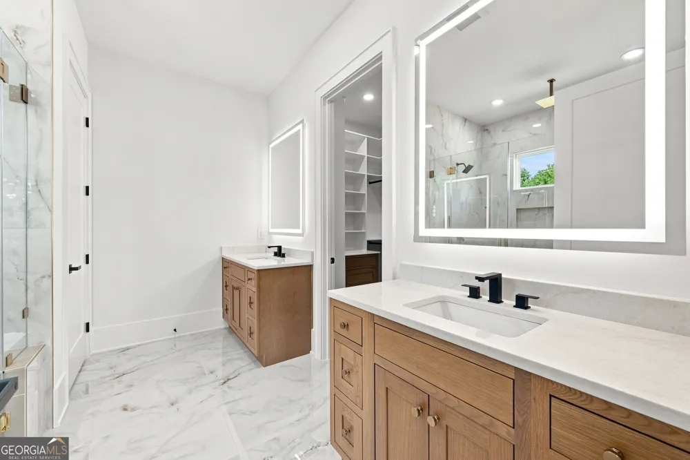 2722 Talley LN Buford, GA 30519
