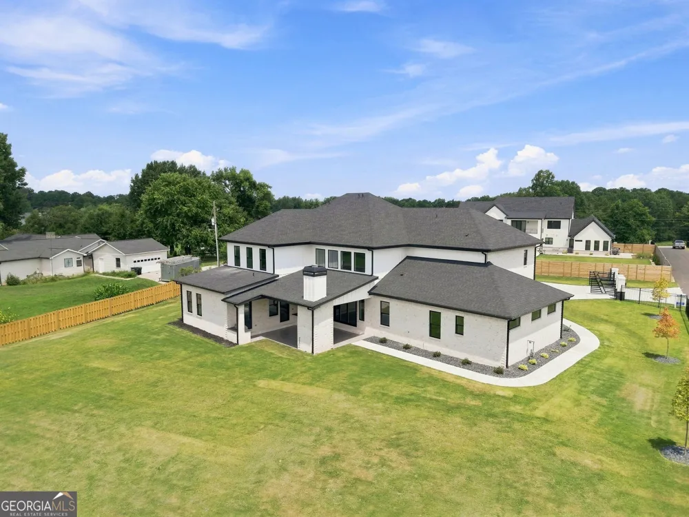 2722 Talley LN Buford, GA 30519