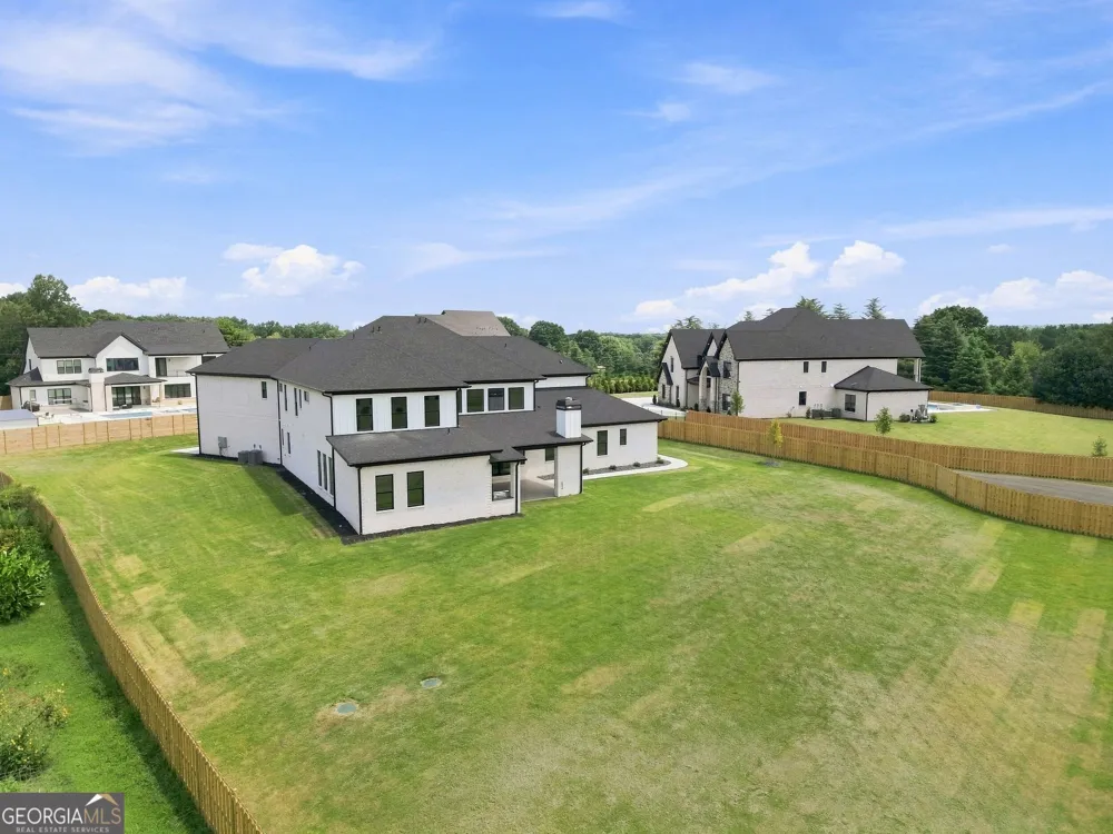 2722 Talley LN Buford, GA 30519