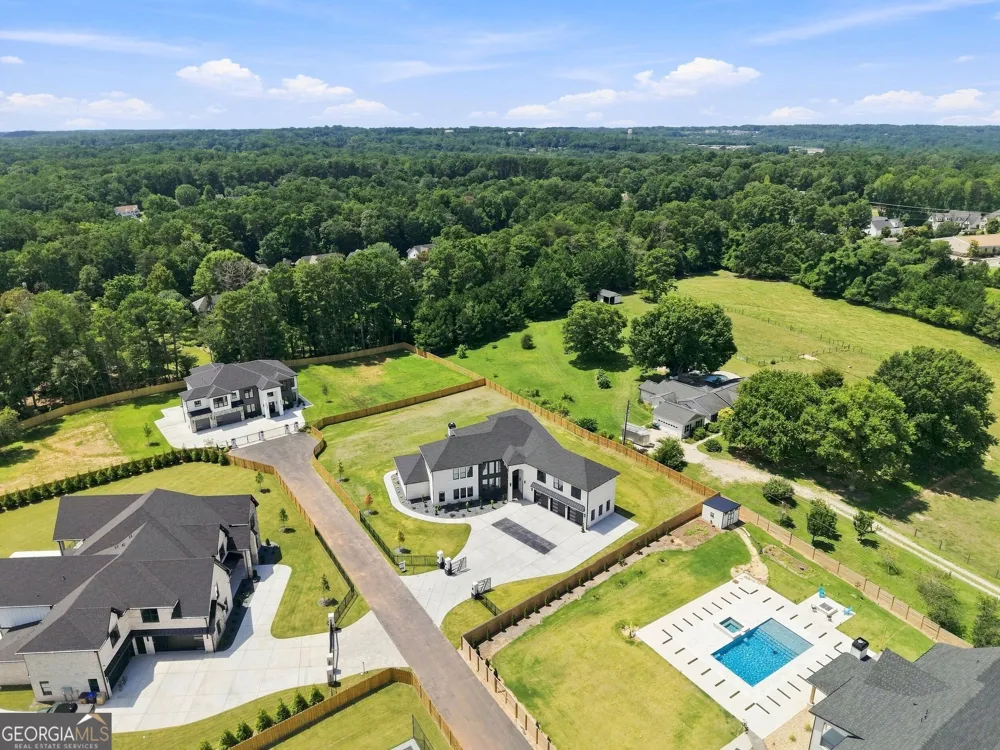 2722 Talley LN Buford, GA 30519