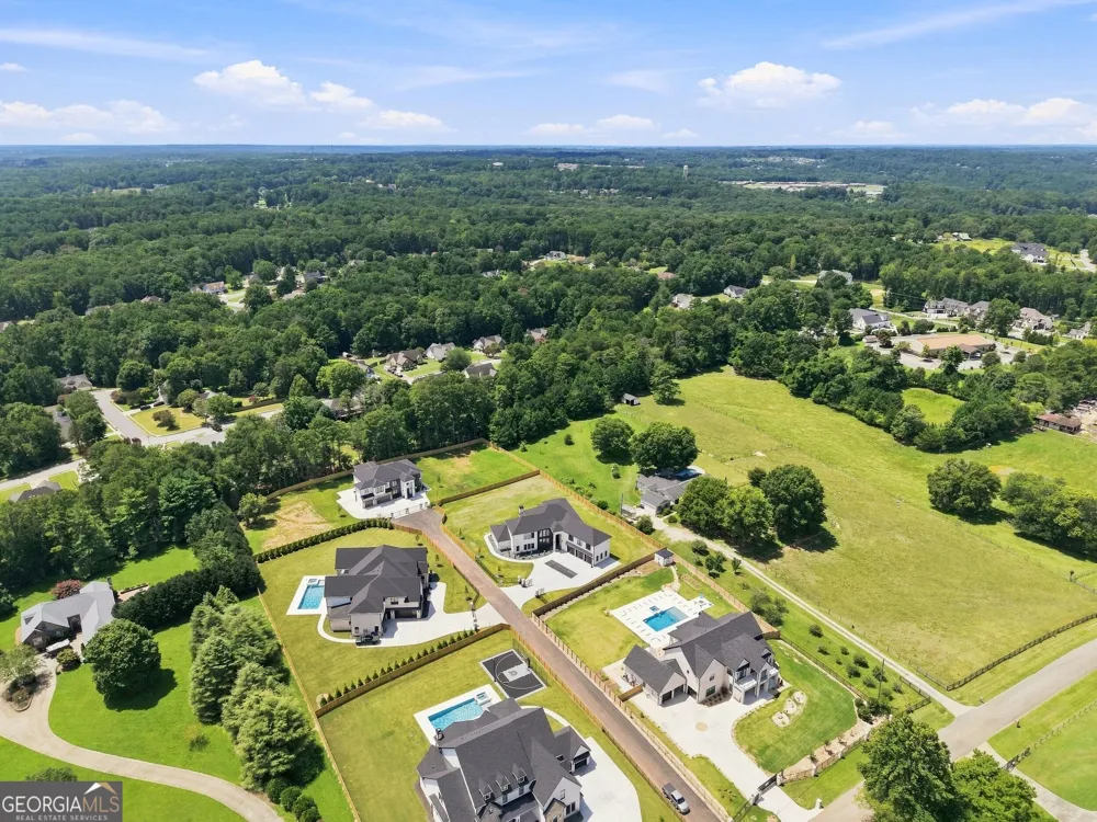 2722 Talley LN Buford, GA 30519