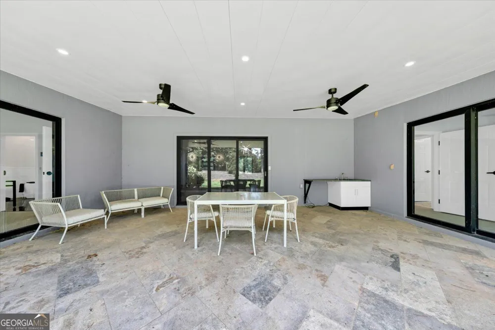 40 Red Oak CIR Buchanan, GA 30113
