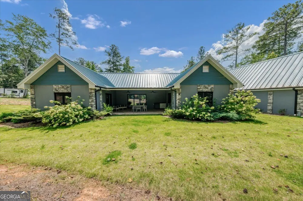40 Red Oak CIR Buchanan, GA 30113