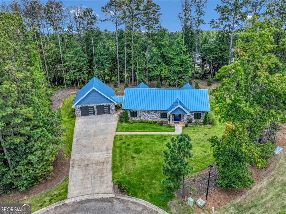 40 Red Oak CIR Buchanan, GA 30113