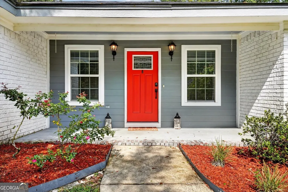 214 Jefferson CIR SE Allenhurst, GA 31301