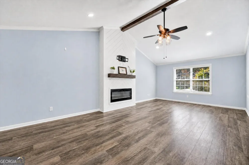 214 Jefferson CIR SE Allenhurst, GA 31301