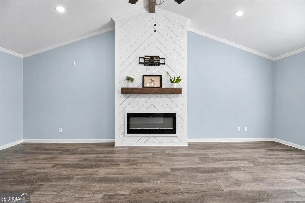 214 Jefferson CIR SE Allenhurst, GA 31301