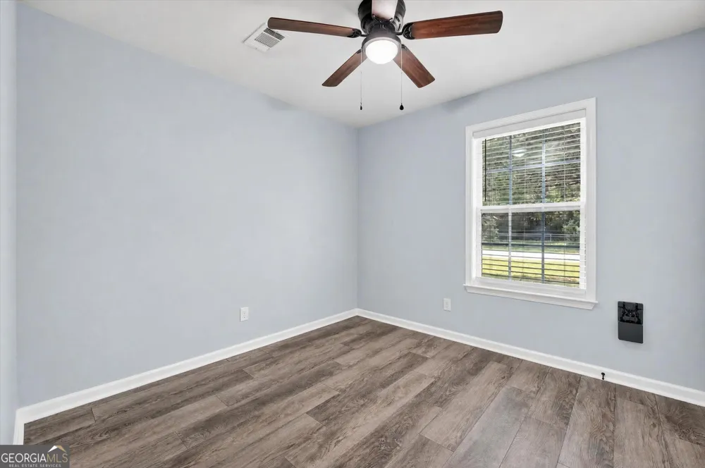 214 Jefferson CIR SE Allenhurst, GA 31301