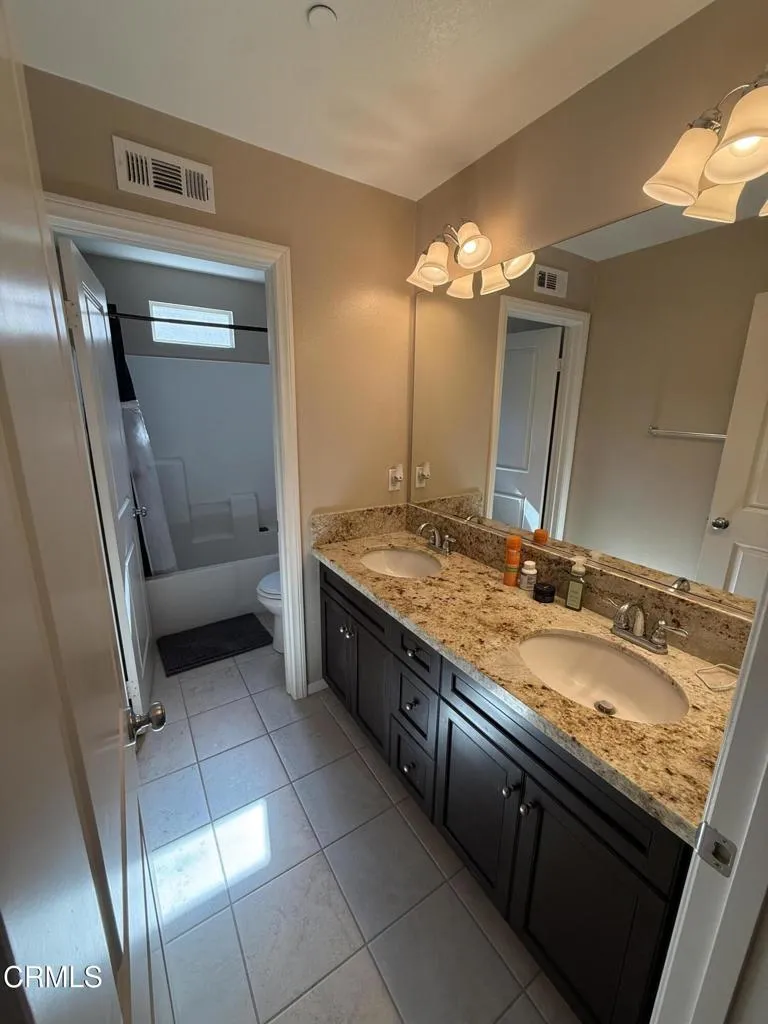 2967 Palmera Lane Simi Valley, CA 93065