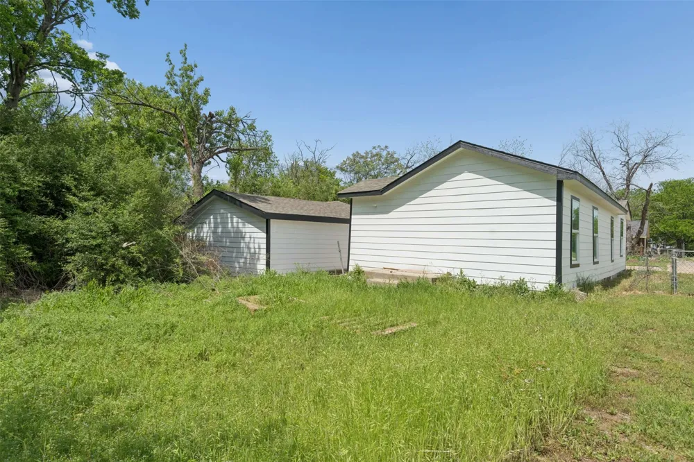 4608 Avenue G Fort Worth, TX 76105