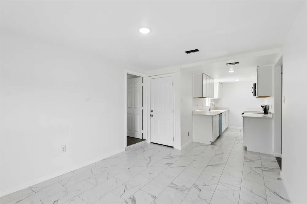 4608 Avenue G Fort Worth, TX 76105