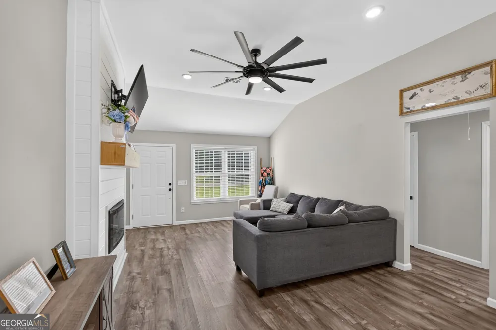 251 Cutter Gap SE Ludowici, GA 31316