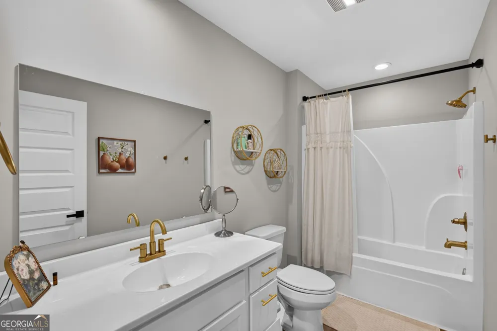251 Cutter Gap SE Ludowici, GA 31316