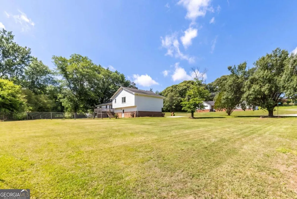 2250 Ridge Forest DR Grayson, GA 30017