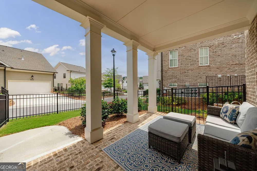 4989 Sealy CIR Peachtree Corners, GA 30092