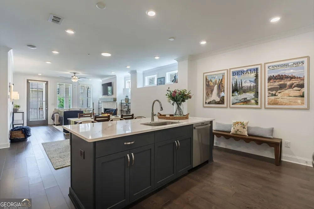 4989 Sealy CIR Peachtree Corners, GA 30092