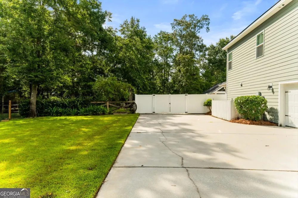 108 Henry CT Rincon, GA 31326