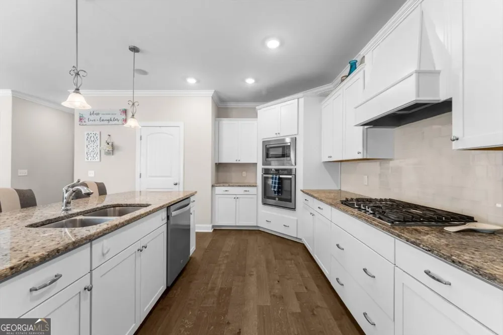 108 Henry CT Rincon, GA 31326