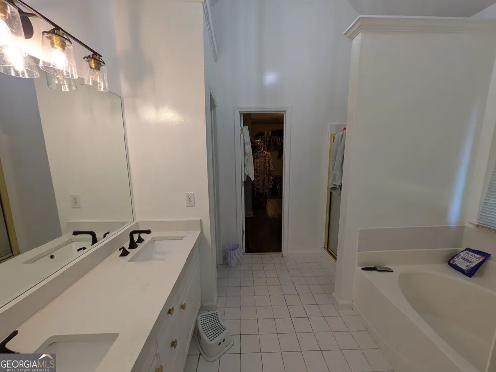 1918 Ascot TER NW Acworth, GA 30102
