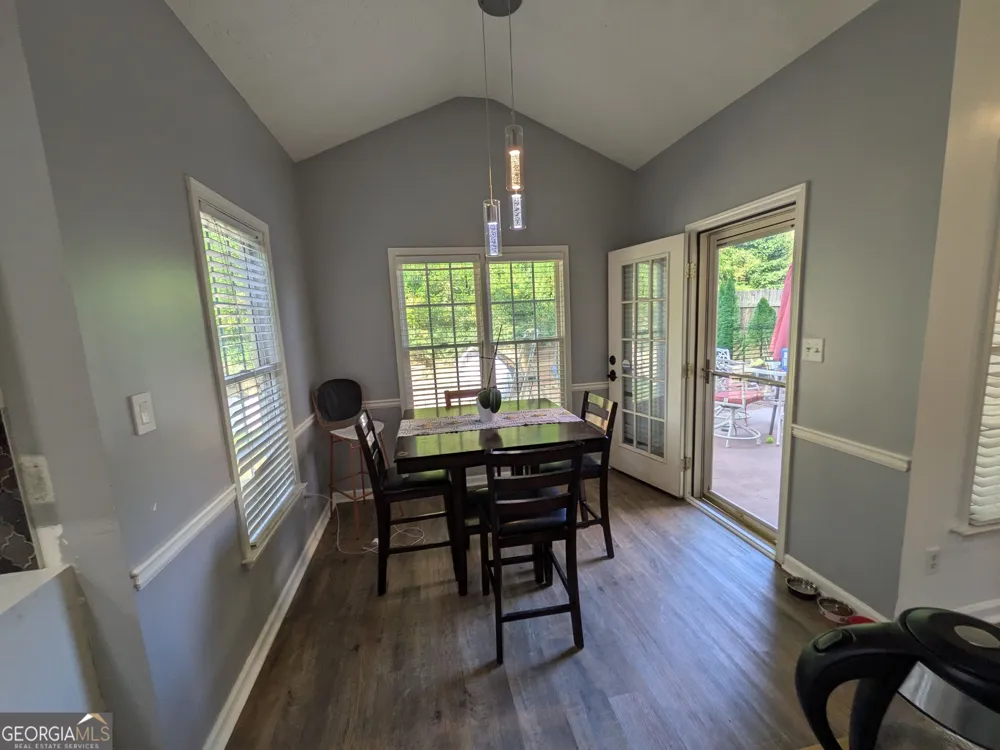 1918 Ascot TER NW Acworth, GA 30102